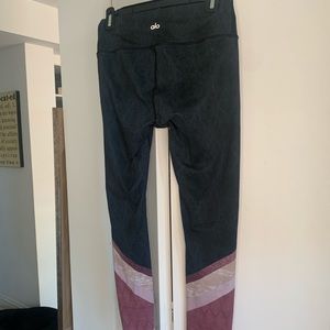 Limited addition Alo yoga pants!